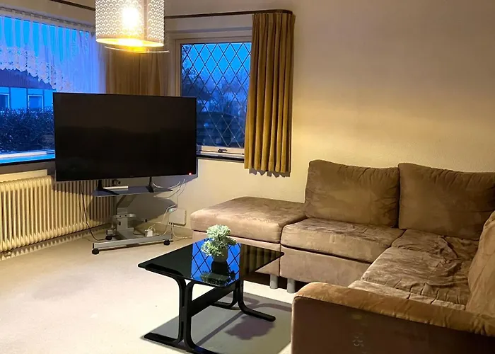 Premium Villa, Bath Tub, Billiards, Piano, And Fun Board Games Villa Rødby